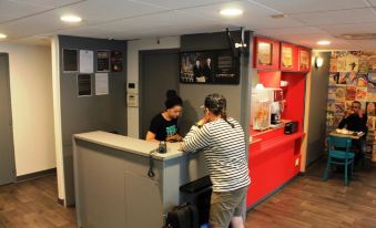 Hotelf1 Paris Gennevilliers