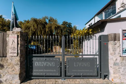 Ferienwohnung Storchennest Hotels in Dettelbach