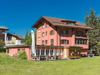 Chalet Speciale - Celerina Hotels in Celerina/Schlarigna
