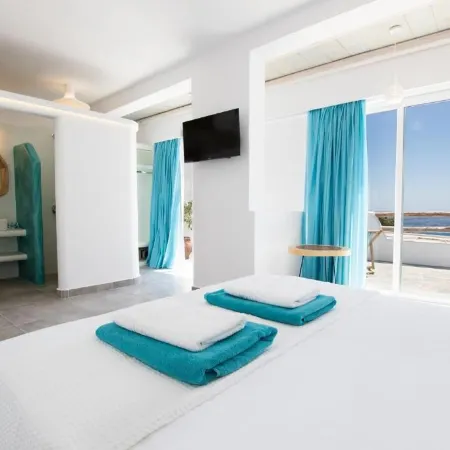 Poseidon Blue Gastronomy Hotel