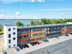 New Apartment with Sauna Near Tamula Lake