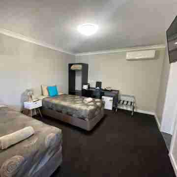 Copper City Motel Rooms