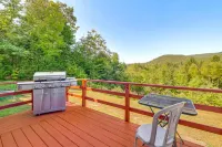 Dog-friendly Lake George Home: 3 Mi to Beach! Hotels in Lake Luzerne
