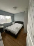 Brentwood Home - 2-Star