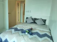 Modern Comfy Suite Room-9Pax by Moowin - 3-Star