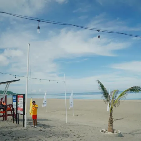 P&M Final Option Beach Resort