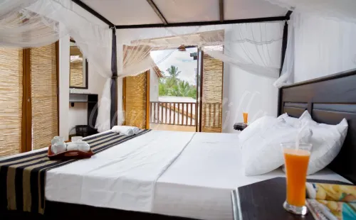 Grand Conch 4 Br Villa -3 Min Walk to the Beaches