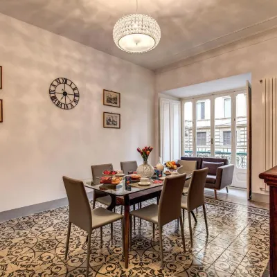 Feronia Guest house Hotels near Piazza Venezia