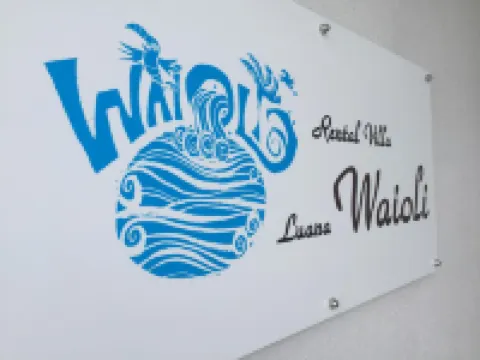Rental Villa Luana Waioli Hotels in Tomigusuku