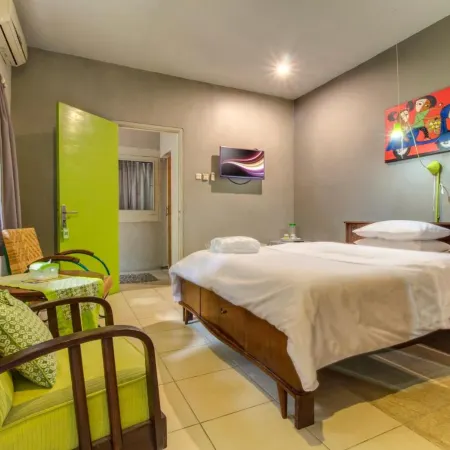 Jeng Tini Guest House