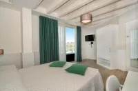 Hotel Austria - Parvekkeita