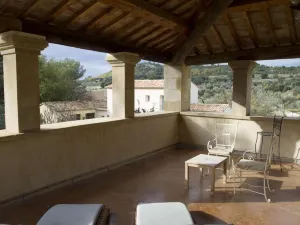 伊斯卡內斯地區酒店