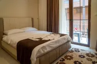Kuzey Park Hotel - Bãi đậu xe