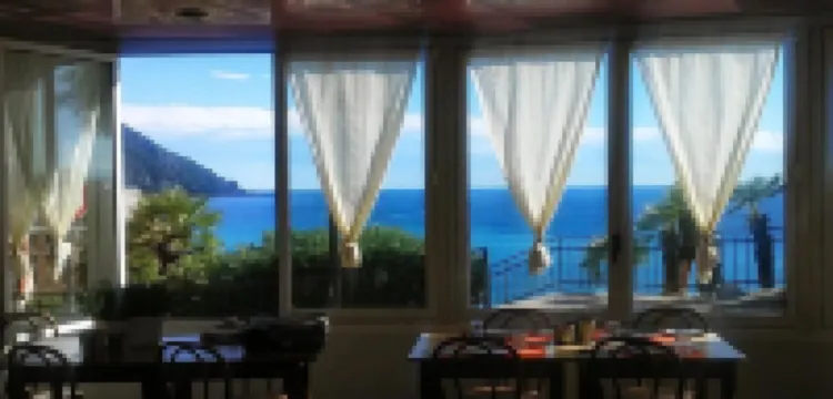 Al Piccolo Scoglio - Room & Breakfast