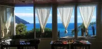 Al Piccolo Scoglio - Room & Breakfast