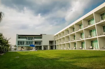 Hotel Aqua Spa & Resort Hotels in 