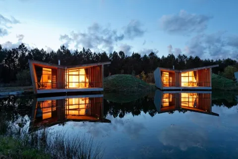 호텔 레 제샤스 골프 & 서프 에코 로지