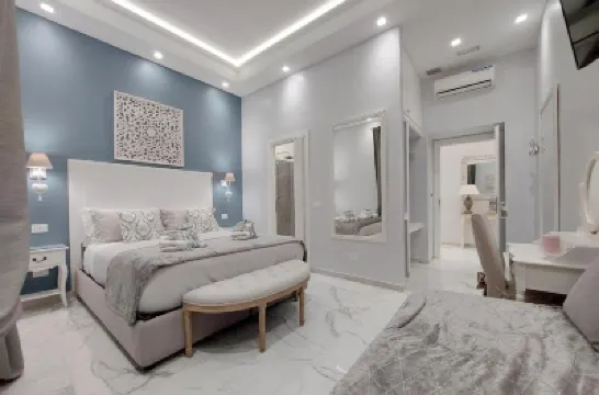 ローマンホリデーコロッセオ コロッセオ周辺周辺のホテル