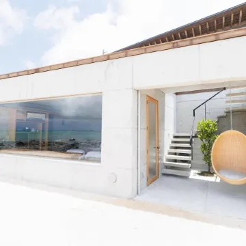 Denpaku the Beachfront Mijora