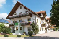 Hotel Garni Hopfengold فنادق في Rudelzhausen