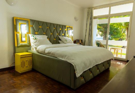 Mkonge Hotel - Housity