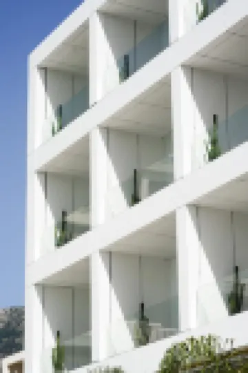 Naos Luxury Hotel 酒店