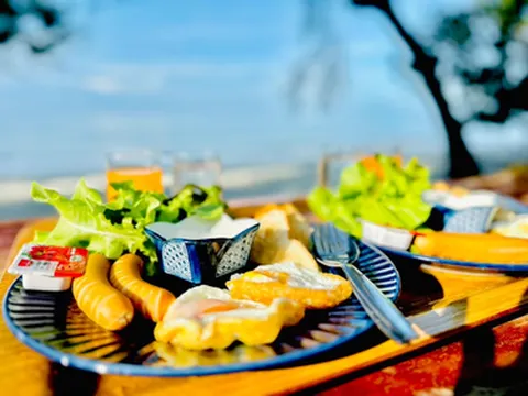 รูปภาพของเฮลโล หาดบานชื่น