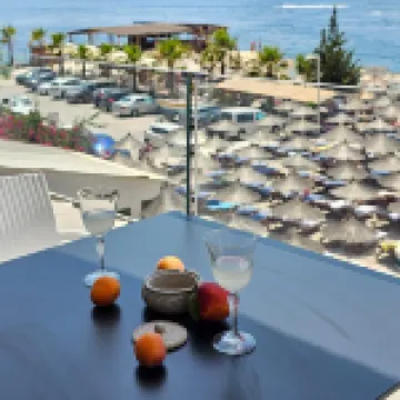 阿瑞斯海濱豪華房