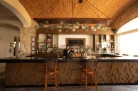 Wyndham Alltra Playa del Carmen Adults Only All Inclusive - bar
