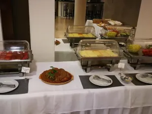 Hotel Merops Mészáros