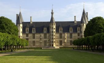 Kyriad Nevers Centre