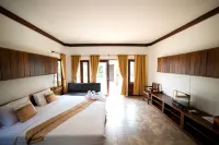 Rungnara Pool Villa Hotels in San Sai