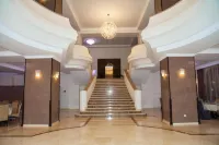 Albert Hotel