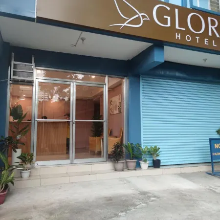 Glory Hotel Cubao Отели рядом с достопримечательностью «Район Кубао»