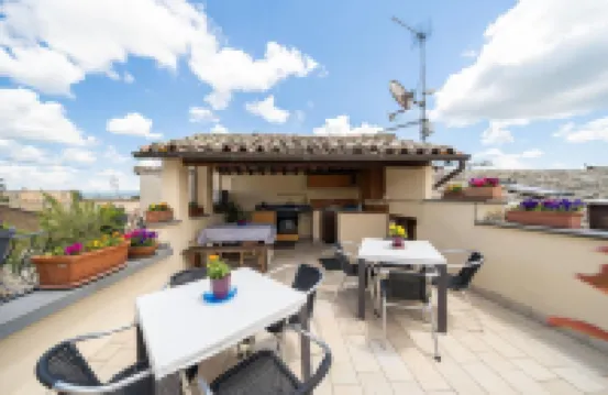 奧維多特拉扎旅館