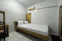 OYO 93429 Pondok Surya Near Fakultas Teknik Unhas Gowa Hotel dekat Masjid Muhammad Zam-zam Anugerah