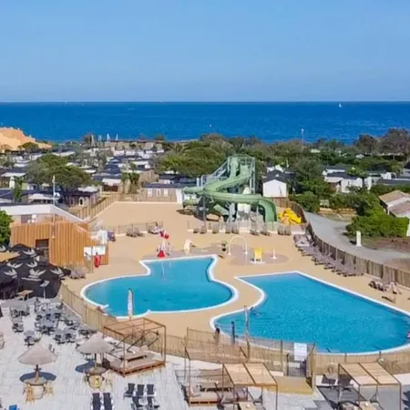 Camping la Clape Village