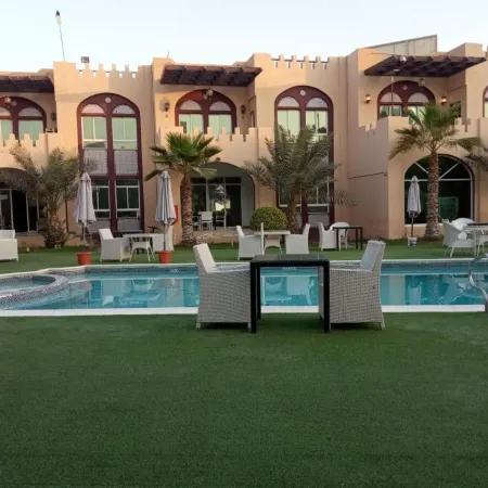 Corniche Palace Hotel