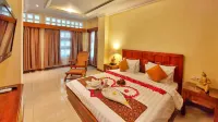 De Solo Boutique Hotel Hotels near Dalem Kalitan