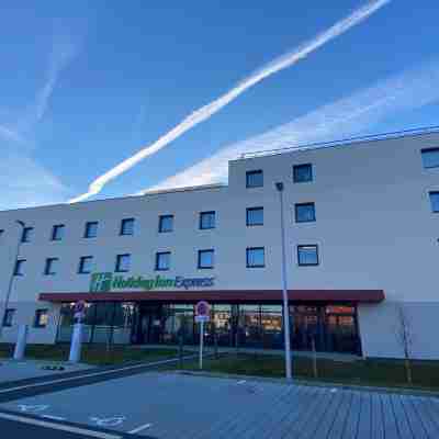 Holiday Inn Express Caen - Epron Hotel Exterior