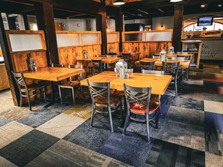 Whitecap Mountains Resort