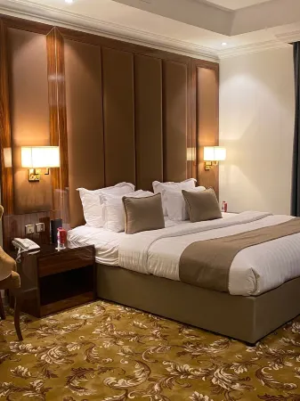 Bellevue Park Royal Hotel