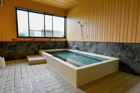 Hotel Circle One Отели в г. уезд Кума