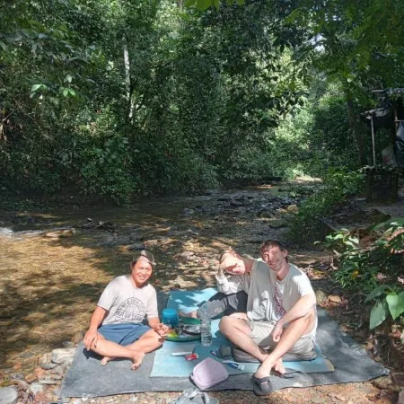 Backpacker Lodge