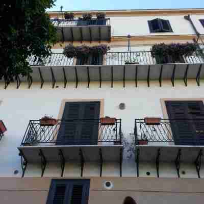 B&B Casa Degli Artisti Hotel Exterior