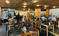 裡耶里斯中心飯店