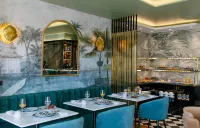 1877 Estrela Palace - Homestays