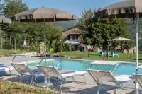 Agriturismo Montelovesco - piscina