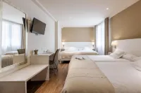 Hotel la Terraza - ติดทะเล
