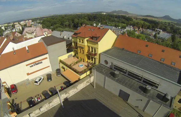 烏雷德尼斯酒店